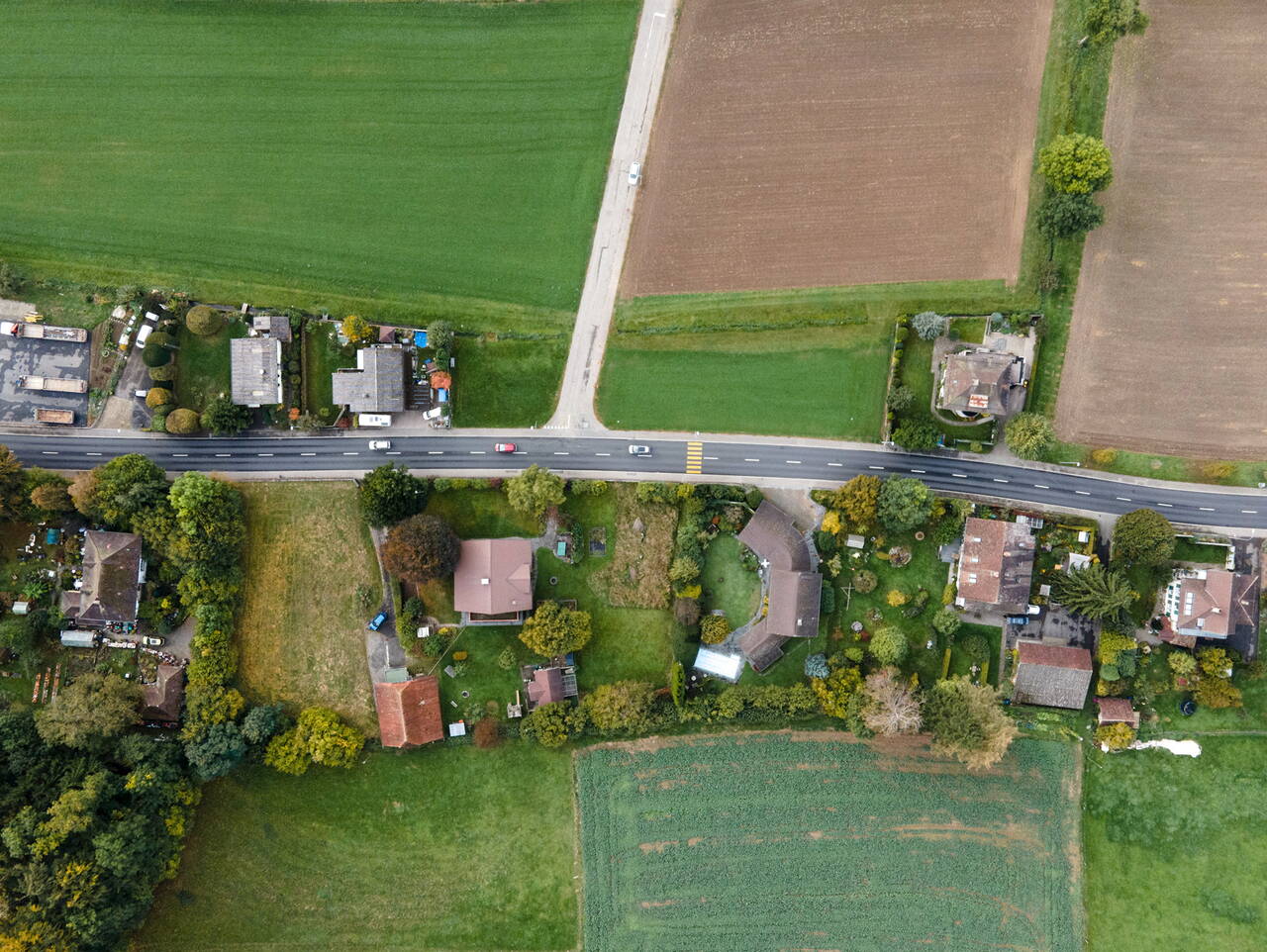 graenicher_strassenbau_einfahrtsbremse_gutenburg_02.jpg graenicher_strassenbau_einfahrtsbremse_gutenburg_02.jpg