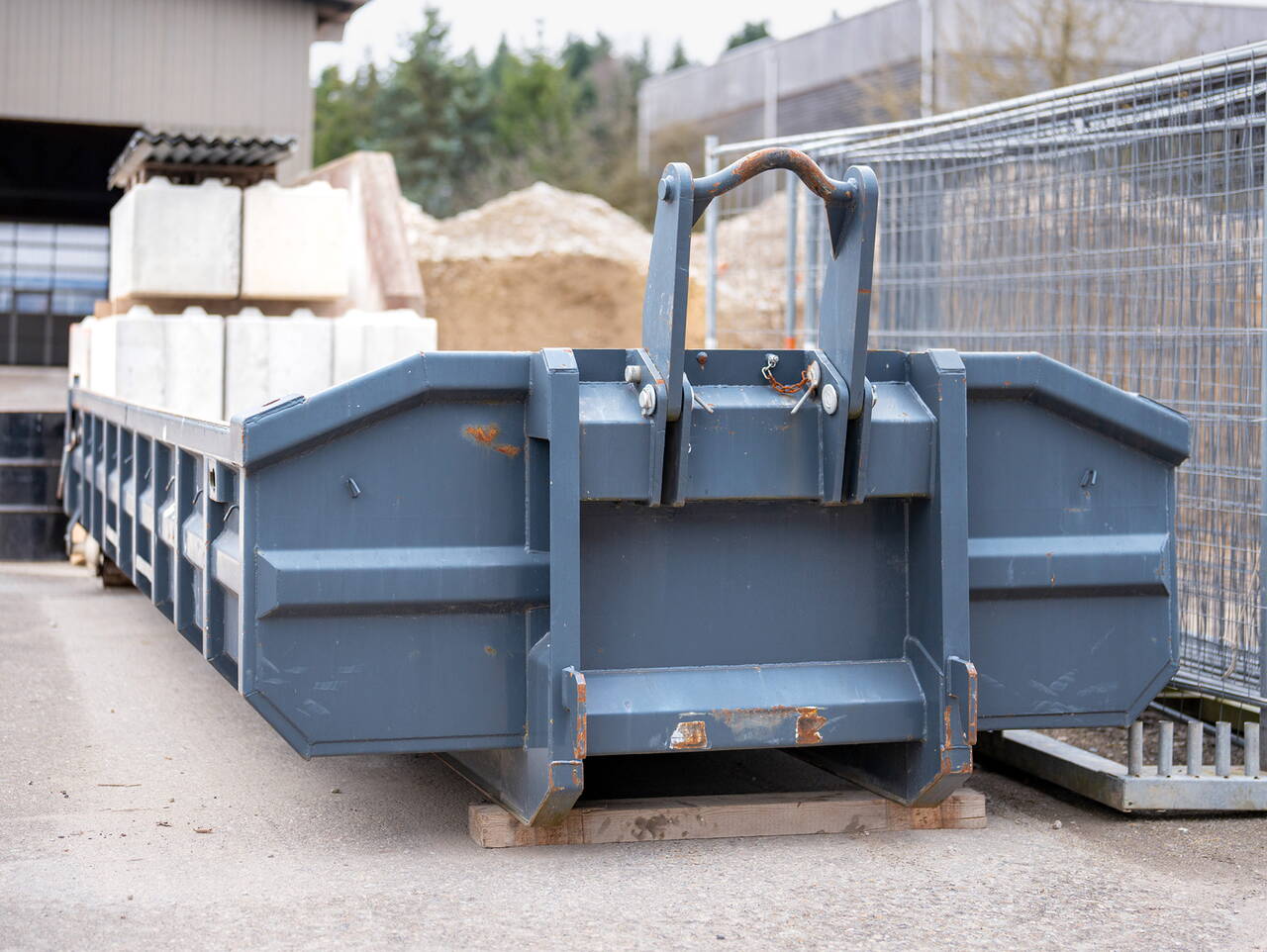 graenicher_entsorgung_transport_mulden.jpg graenicher_entsorgung_transport_mulden.jpg