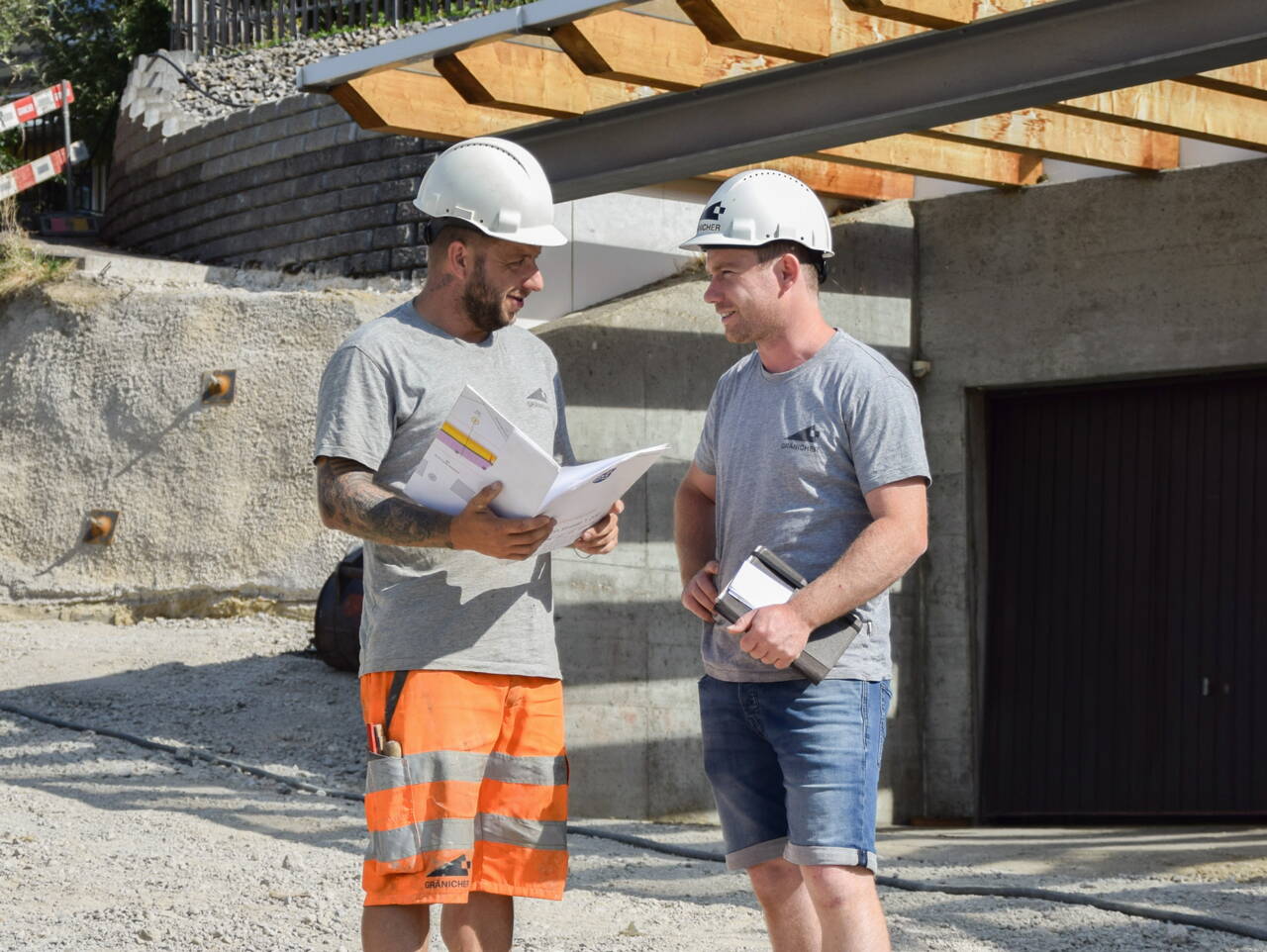 graenicher_jobs_baufuehrerin.jpg graenicher_jobs_baufuehrerin.jpg