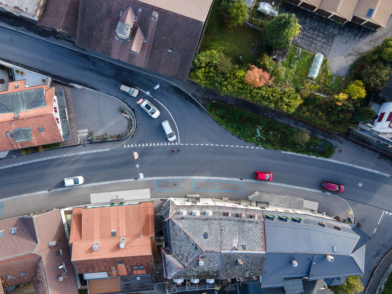 graenicher_strassenbau_ortsdurchfahrt_huttwil_01.jpg graenicher_strassenbau_ortsdurchfahrt_huttwil_01.jpg