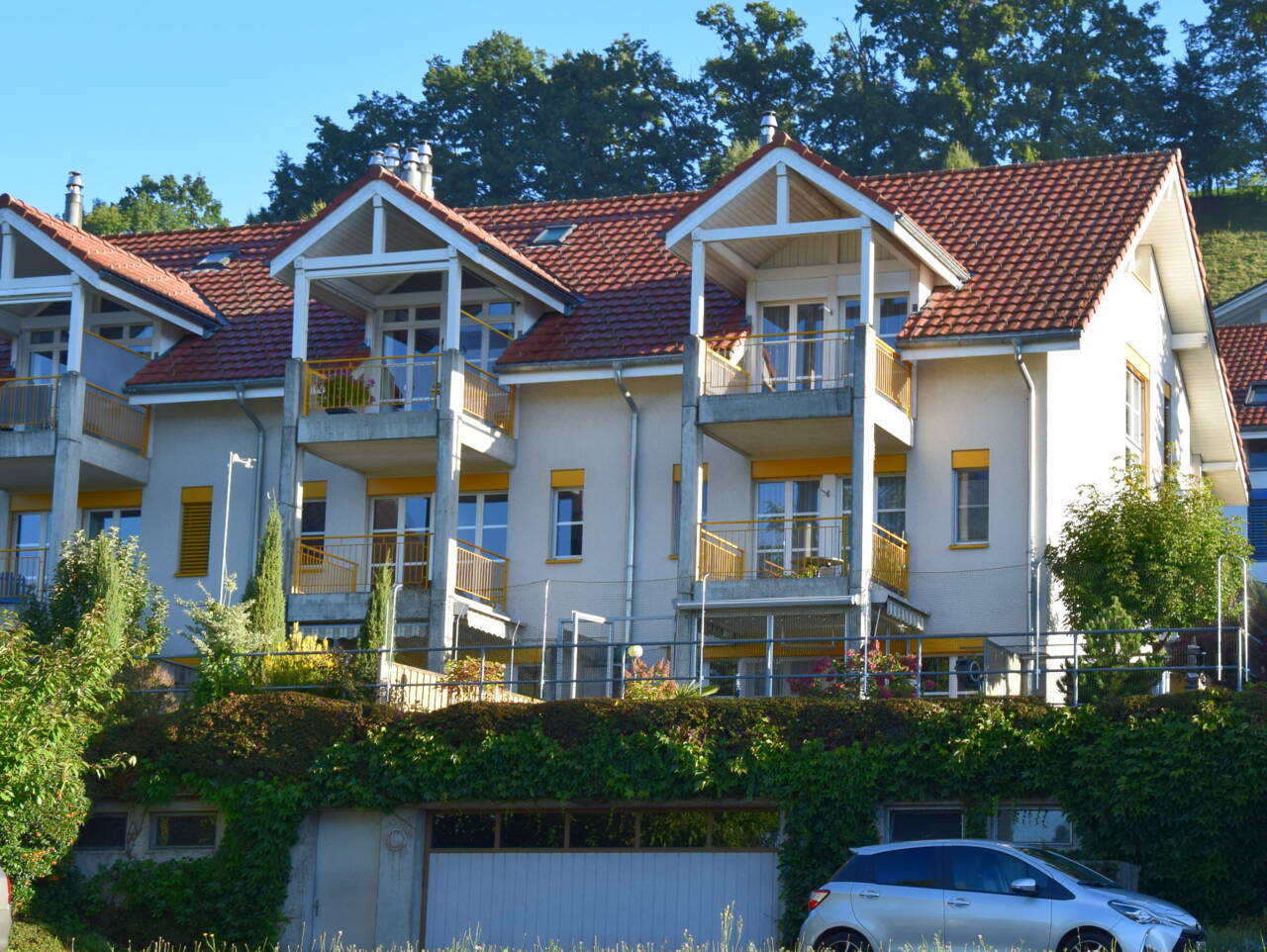 haus_von_vorne.jpg haus_von_vorne.jpg